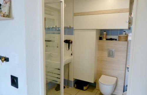 Charmant studio le clos d'Aix parking privé gratuit et piscine - Foto 18