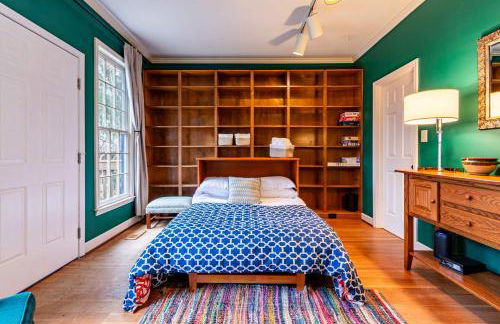 Cozy Home with BBQ Near Arts & Dining Hotspots - Foto 20