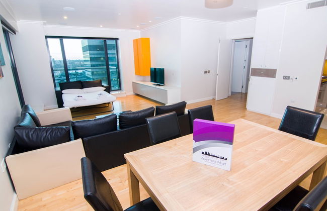 Canary Wharf - Corporate Riverside Apartments - Photo 15