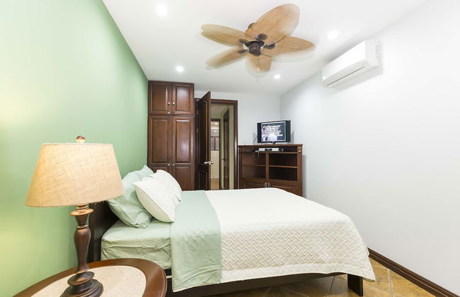 Monte Carlo Luxury Condominiums - Foto 12