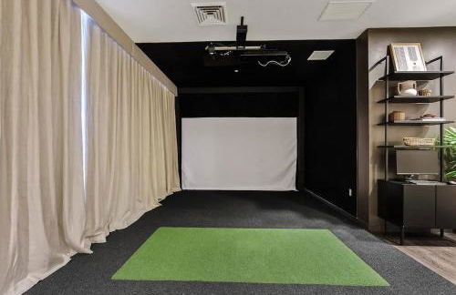 Stylish 1BR HighRise DT, Parking, Pool, Gym, W-D, Golf - Foto 19