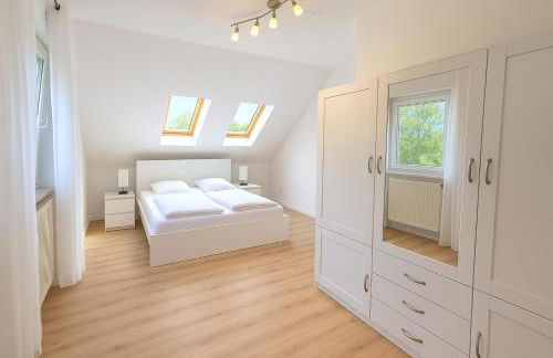 Cozy-Stay III, 2-Room Flat for Vacation & Messe, Düsseldorf, Perfect Connectivity - Foto 5