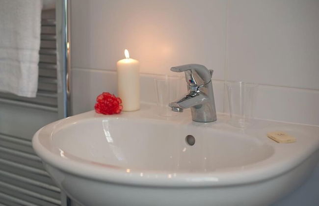 Windsor Street Apartments - Photo 22