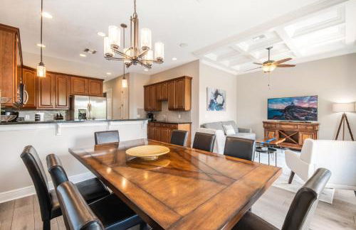 Two King En-Suites …Inside the Prestigious Reunion Resort - Foto 44