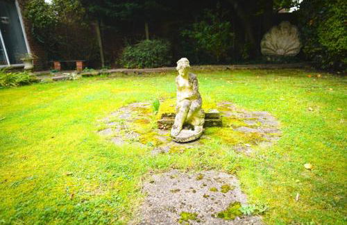 Tranquil Cottage & Garden by Esher Train Station - Foto 7