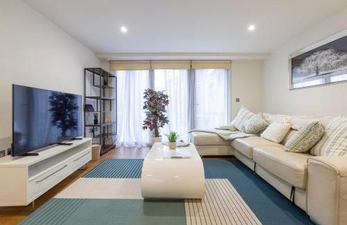 Zone 1 Modern 2 Bed 2 Bath Apt with outdoor space Hyde park - Foto 29