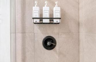 Stylish home with pool and spa - Foto 17