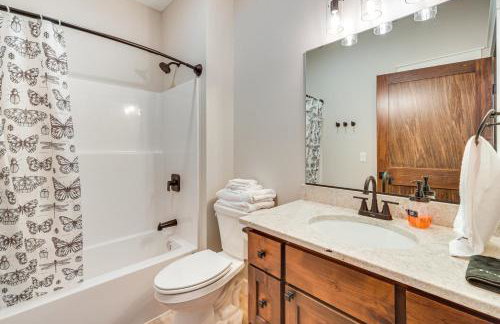 Lake Wapogasset Home with Dock 7 Mi to Amery - Foto 17