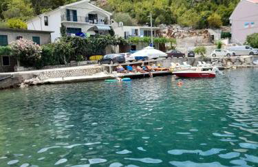 Apartmani Vodanović - Photo 1