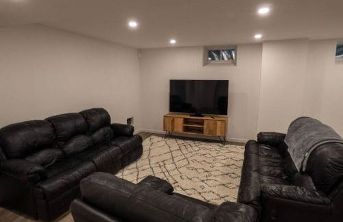 Modernist Lakefront Sojourn - Foto 3