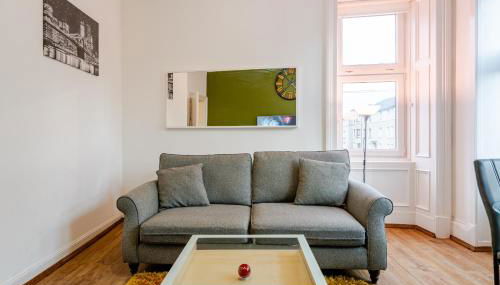 Newly Furnished Flat 4 Minutes Walk To Metro - Foto 3