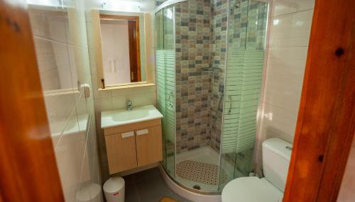 Kavousanos Apartments - Foto 2, Shower
