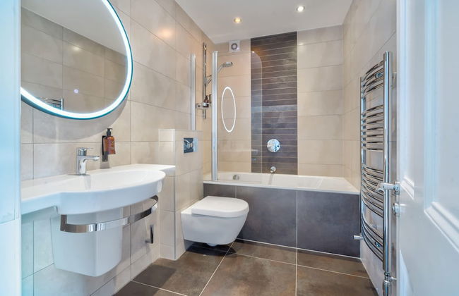 Rosemount X3 Bed Townehouse With Hot Tub - Foto 19