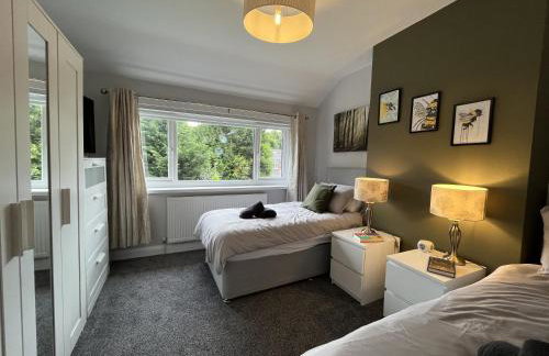 Modern 3-bed stay-away-home sleeps 6 nr Manchester - Foto 21