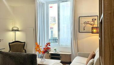 Charming 1-Bedroom Apartment in Prestigious 16th Arrondissement - Foto 5