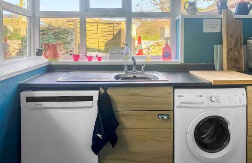 Goonearl Cottage - Photo 11