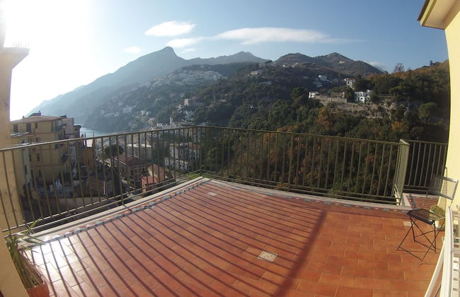 Wonderful Amalfi Coast Apartment Overlooking the sea With Free Wifi and Parking - Foto 1
