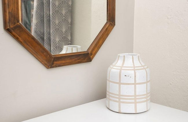 Luxury Multi-unit Historic Building Near Downtown - Photo 18