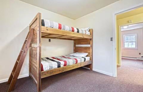 Spacious Cabin - Mountain Lodge on 35 Acres - Foto 2