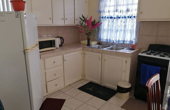 Louislyn Apartments - Photo 20