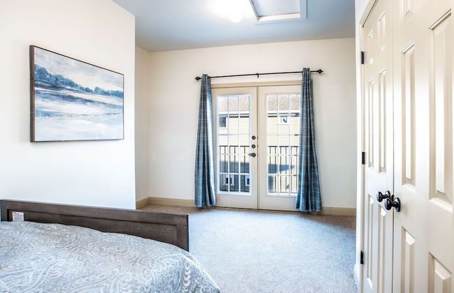 Upstay - 2-home Complex in Govalle for 18ppl - Photo 28