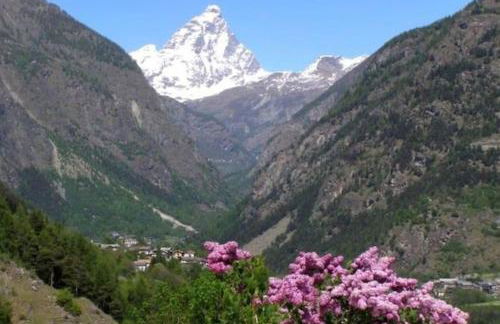 Spectacular mountain hideaway - Foto 12