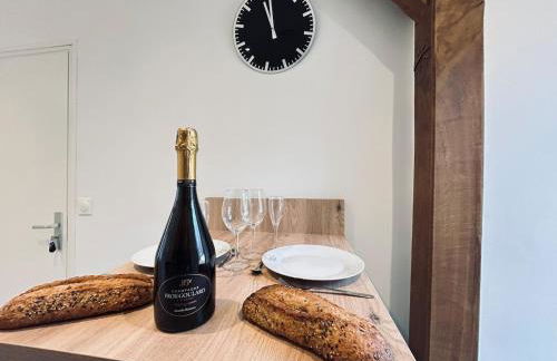 1 Vasnier F1 avec terrasse proche caves et science po - Foto 6