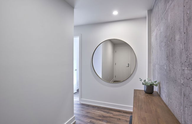 Corporate Business stays in MTL DT - Foto 3