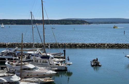 Quay & Sea View Spacious Modern Secure Parking - Photo 27