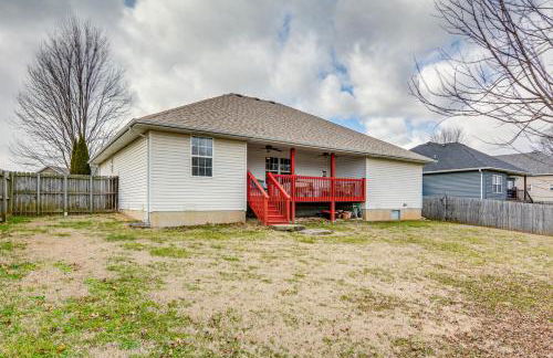 Springfield Area Retreat! Family Home with Yard - Foto 31