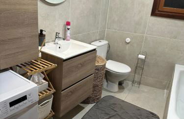 Apartment in a small house in Bourg Saint Maurice - Photo 5