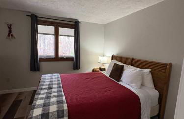 Mountain Villas Condo Retreat for 12 - Photo 7