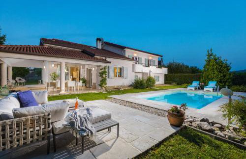 Villa Rupena - Foto 1