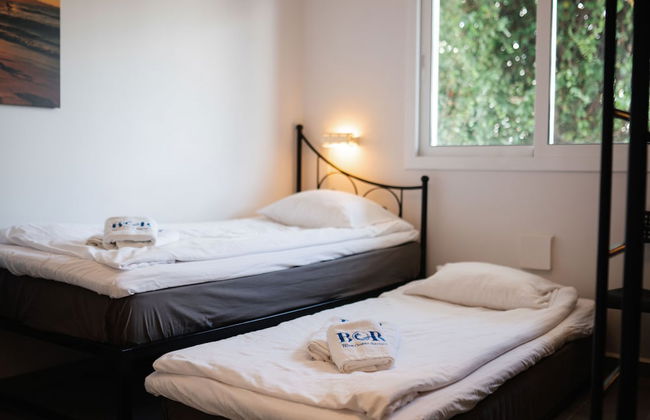 Sunny and Family Friendly Apartment Directly at the Pool - Foto 16