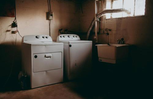 Conestoga Cottage with Hot Tub - Foto 37