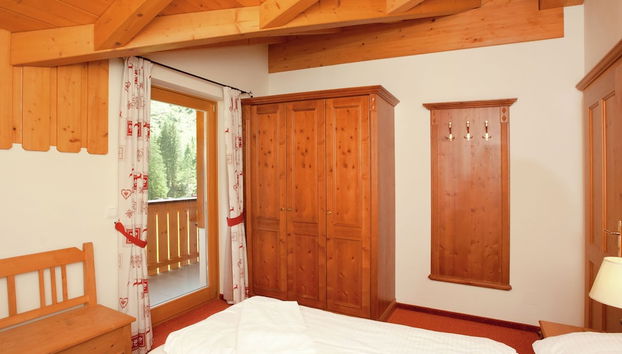 Chalet in Saalbach Near Ski Lift - Foto 5, Quarto