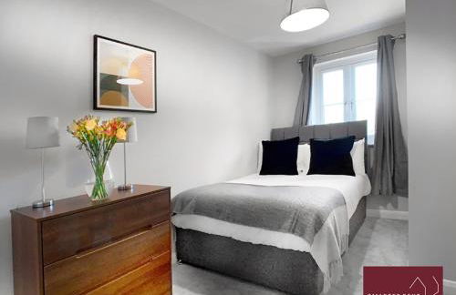 Wokingham - 2 Bed Stylish House, Central - Parking - Foto 7