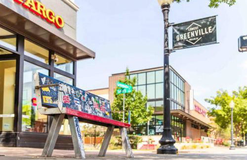 Glamorous Perfectly Located Luxury 2 Bed Townhome - Foto 7