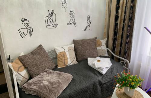 Best-Preis FEWO Rathausblick 2 - Zentrale Lage in Wittenberge - 2 Personen - Einzelzimmer - Vollausstattung - WLAN / Prime & Self-Check-In - Foto 9