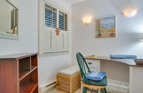 Breezy Oak Bluffs Condo - Steps to Inkwell Beach! - Foto 21