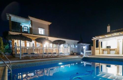 Villa Blanca Málaga - Private Villa - Heated Pool - Photo 40