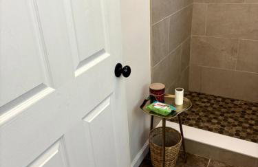 The Cottage by ARH Hospital, ATV Trails, and LMU! - Foto 51