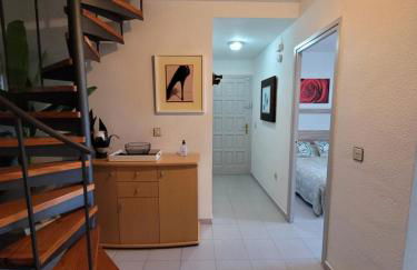 "Rooftop One" jacuzzi - plein sud - 2 chambres sur les canaux - Foto 18