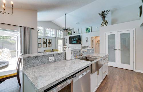 Family Getaway with Games and Pool in Spring Hill - Foto 8