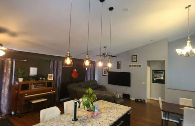 Remodeled and Inviting Free EV Charging Station Level 2 - Photo 46