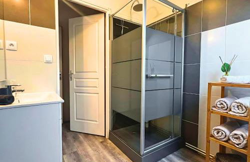 Studio avec parking privé gratuit, proche centre-ville - Foto 4