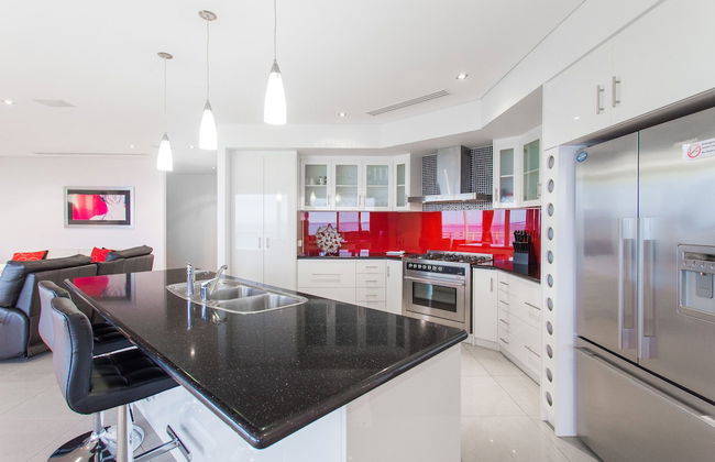 Spinnakers by Rockingham Apartments - Photo 18