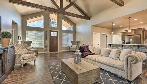 Hot Tub & Ponderosa Views! Luxe Cabin in Lakeside - Foto 5