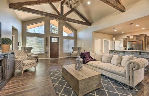 Hot Tub & Ponderosa Views! Luxe Cabin in Lakeside - Foto 5
