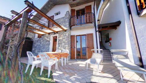 La Magotina - Photo 5, sunbed, Garden view